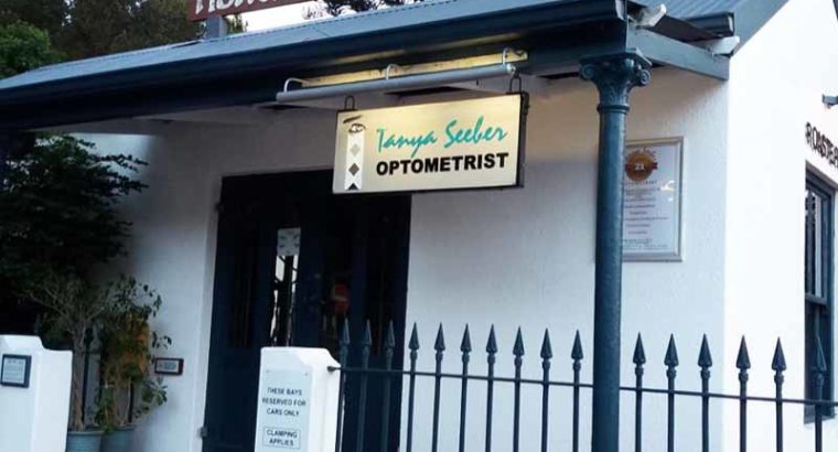 Tanya Seeber Optometrist